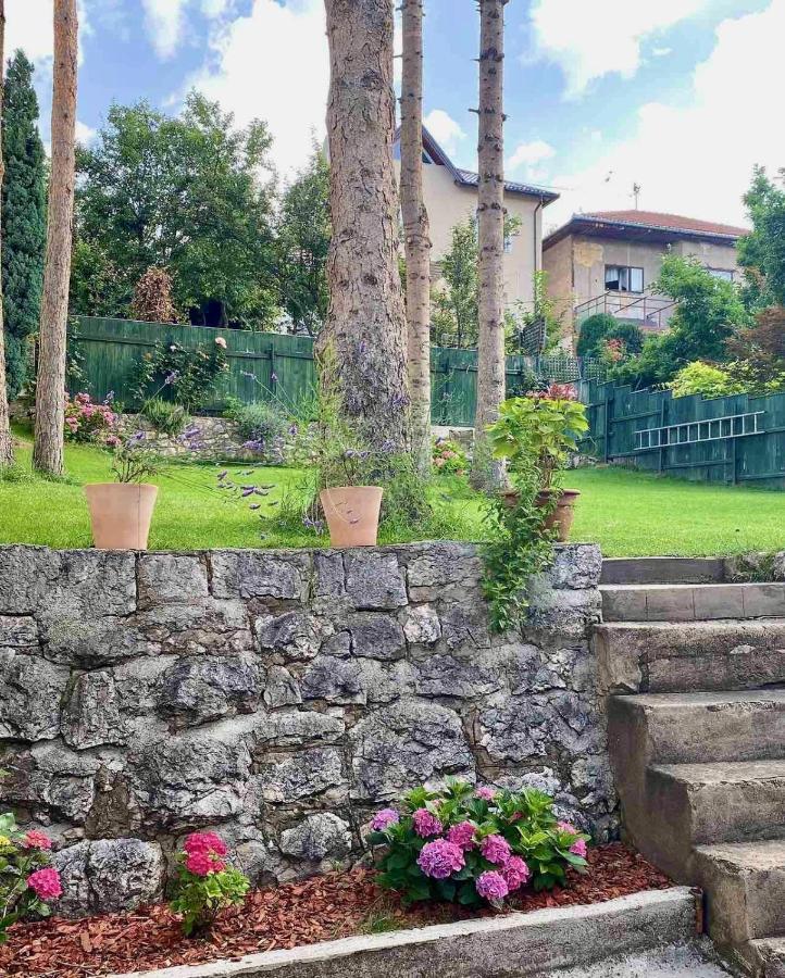 Guest House Gaj サラエヴォ エクステリア 写真